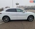 Белый Порше Каен, объемом двигателя 2.89 л и пробегом 166 тыс. км за 55000 $, фото 3 на Automoto.ua