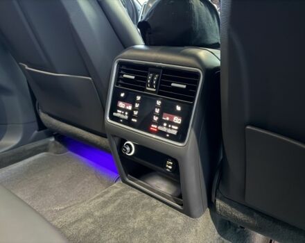 Белый Порше Каен, объемом двигателя 3 л и пробегом 96 тыс. км за 41800 $, фото 7 на Automoto.ua