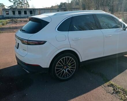 Белый Порше Каен, объемом двигателя 3 л и пробегом 105 тыс. км за 67000 $, фото 3 на Automoto.ua