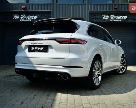 Білий Порше Cayenne, об'ємом двигуна 4 л та пробігом 70 тис. км за 87999 $, фото 20 на Automoto.ua