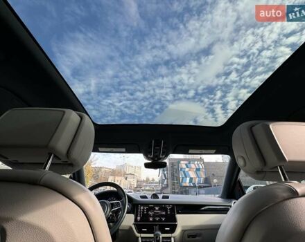 Білий Порше Cayenne, об'ємом двигуна 3 л та пробігом 42 тис. км за 82000 $, фото 29 на Automoto.ua