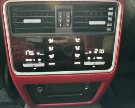 Білий Порше Cayenne, об'ємом двигуна 3 л та пробігом 129 тис. км за 84000 $, фото 5 на Automoto.ua