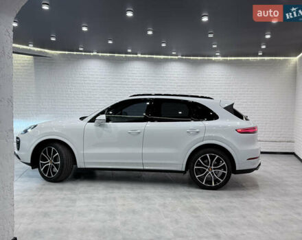 Білий Порше Cayenne, об'ємом двигуна 2.89 л та пробігом 96 тис. км за 64999 $, фото 5 на Automoto.ua