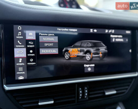 Білий Порше Cayenne, об'ємом двигуна 2.89 л та пробігом 96 тис. км за 64999 $, фото 28 на Automoto.ua