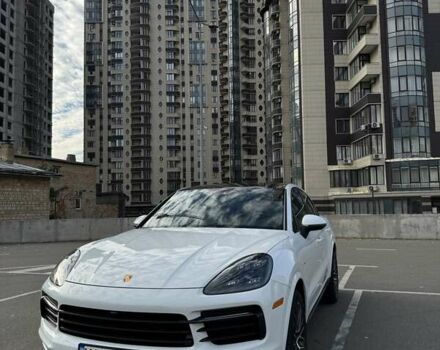 Білий Порше Cayenne, об'ємом двигуна 3 л та пробігом 42 тис. км за 82000 $, фото 1 на Automoto.ua