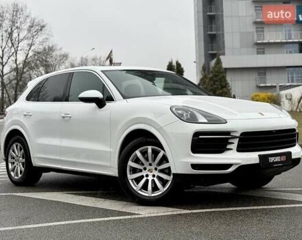 Белый Порше Каен, объемом двигателя 3 л и пробегом 80 тыс. км за 51500 $, фото 18 на Automoto.ua