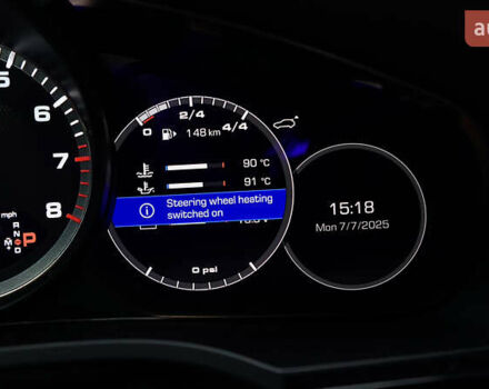 Білий Порше Cayenne, об'ємом двигуна 4 л та пробігом 70 тис. км за 87999 $, фото 38 на Automoto.ua