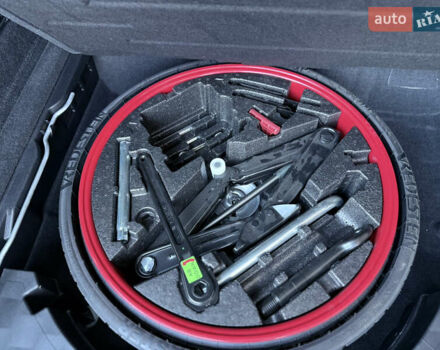 Білий Порше Cayenne, об'ємом двигуна 2.89 л та пробігом 96 тис. км за 64999 $, фото 15 на Automoto.ua