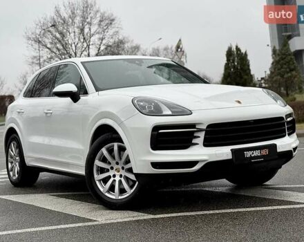 Белый Порше Каен, объемом двигателя 3 л и пробегом 80 тыс. км за 51500 $, фото 19 на Automoto.ua