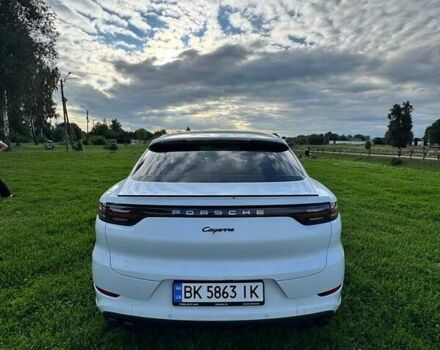 Білий Порше Cayenne, об'ємом двигуна 3 л та пробігом 129 тис. км за 84000 $, фото 12 на Automoto.ua