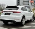 Белый Порше Каен, объемом двигателя 3 л и пробегом 80 тыс. км за 51500 $, фото 14 на Automoto.ua