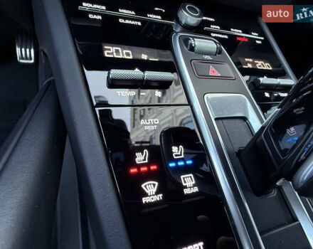 Білий Порше Cayenne, об'ємом двигуна 2.89 л та пробігом 96 тис. км за 64999 $, фото 53 на Automoto.ua