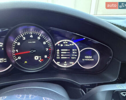 Білий Порше Cayenne, об'ємом двигуна 2.89 л та пробігом 96 тис. км за 64999 $, фото 36 на Automoto.ua