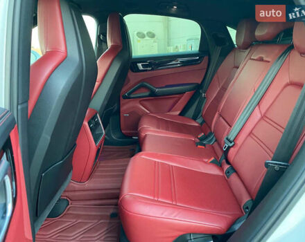 Білий Порше Cayenne, об'ємом двигуна 3 л та пробігом 87 тис. км за 75000 $, фото 17 на Automoto.ua