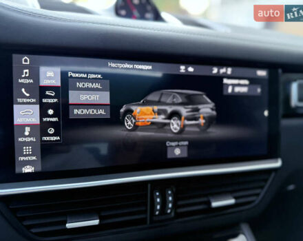 Білий Порше Cayenne, об'ємом двигуна 2.89 л та пробігом 96 тис. км за 64999 $, фото 27 на Automoto.ua