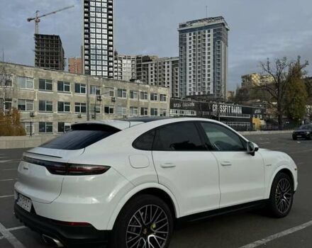 Білий Порше Cayenne, об'ємом двигуна 3 л та пробігом 42 тис. км за 82000 $, фото 6 на Automoto.ua