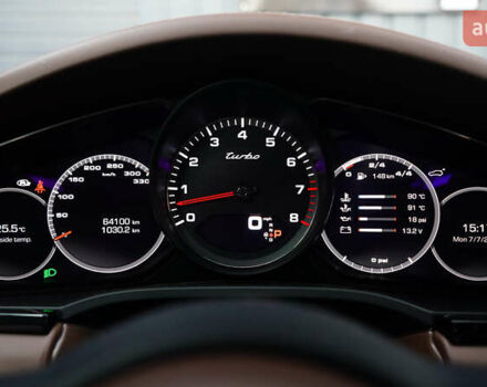 Білий Порше Cayenne, об'ємом двигуна 4 л та пробігом 70 тис. км за 87999 $, фото 37 на Automoto.ua