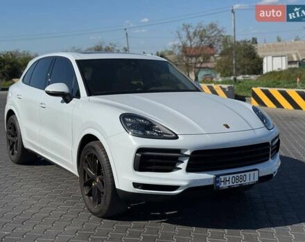Білий Порше Cayenne, об'ємом двигуна 3 л та пробігом 65 тис. км за 68000 $, фото 2 на Automoto.ua