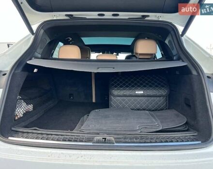 Белый Порше Каен, объемом двигателя 3 л и пробегом 100 тыс. км за 59990 $, фото 41 на Automoto.ua