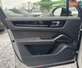 Білий Порше Cayenne, об'ємом двигуна 4 л та пробігом 38 тис. км за 88000 $, фото 52 на Automoto.ua