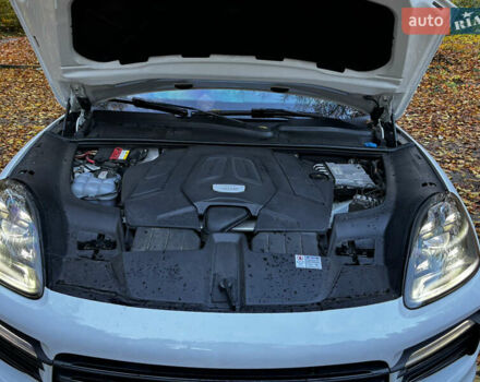 Порше Cayenne 2021 у Львові на Automoto.ua Білий Порше Cayenne, об'ємом двигуна 3 л та пробігом 100 тис. км за 64500 $, фото 10 на Automoto.ua