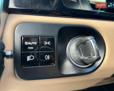 Белый Порше Каен, объемом двигателя 3 л и пробегом 100 тыс. км за 59990 $, фото 21 на Automoto.ua