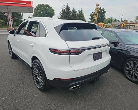Білий Порше Cayenne, об'ємом двигуна 0 л та пробігом 37 тис. км за 27000 $, фото 2 на Automoto.ua