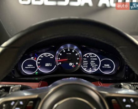 Белый Порше Каен, объемом двигателя 2.89 л и пробегом 23 тыс. км за 79000 $, фото 10 на Automoto.ua