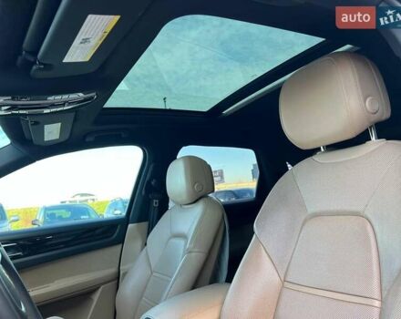 Белый Порше Каен, объемом двигателя 3 л и пробегом 100 тыс. км за 59990 $, фото 35 на Automoto.ua