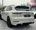 Білий Порше Cayenne, об'ємом двигуна 4 л та пробігом 38 тис. км за 88000 $, фото 59 на Automoto.ua