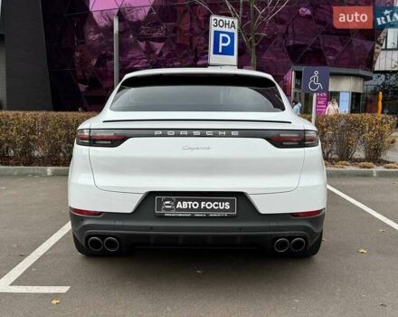 Белый Порше Каен, объемом двигателя 3 л и пробегом 61 тыс. км за 94490 $, фото 5 на Automoto.ua