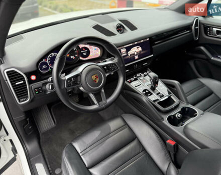 Белый Порше Каен, объемом двигателя 3 л и пробегом 23 тыс. км за 69900 $, фото 29 на Automoto.ua
