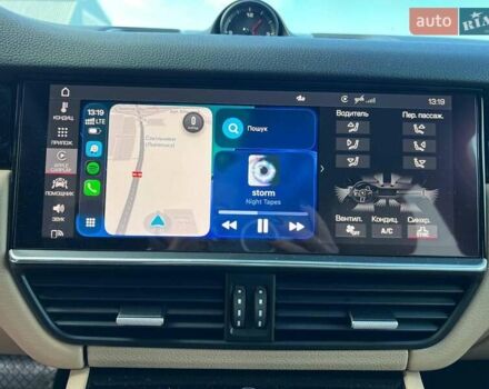 Белый Порше Каен, объемом двигателя 3 л и пробегом 100 тыс. км за 59990 $, фото 29 на Automoto.ua