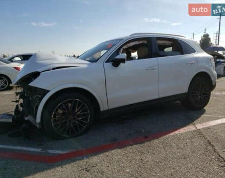 Белый Порше Каен, объемом двигателя 2.9 л и пробегом 15 тыс. км за 19900 $, фото 6 на Automoto.ua