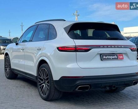 Белый Порше Каен, объемом двигателя 3 л и пробегом 100 тыс. км за 59990 $, фото 6 на Automoto.ua