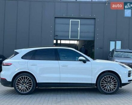 Белый Порше Каен, объемом двигателя 3 л и пробегом 100 тыс. км за 59990 $, фото 10 на Automoto.ua