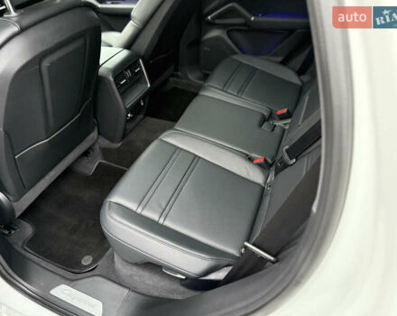 Белый Порше Каен, объемом двигателя 3 л и пробегом 23 тыс. км за 69900 $, фото 46 на Automoto.ua