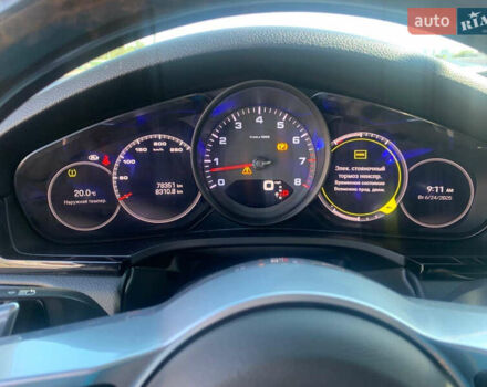 Белый Порше Каен, объемом двигателя 3 л и пробегом 78 тыс. км за 62500 $, фото 7 на Automoto.ua