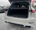Білий Порше Cayenne, об'ємом двигуна 4 л та пробігом 38 тис. км за 88000 $, фото 29 на Automoto.ua