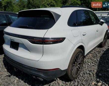 Білий Порше Cayenne, об'ємом двигуна 3 л та пробігом 42 тис. км за 22000 $, фото 2 на Automoto.ua