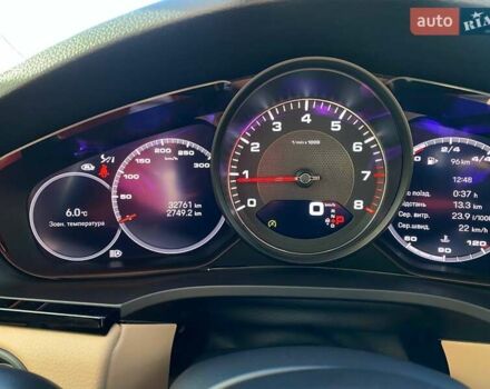 Білий Порше Cayenne, об'ємом двигуна 2.89 л та пробігом 32 тис. км за 83850 $, фото 14 на Automoto.ua