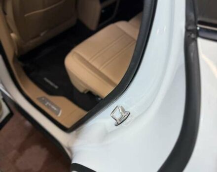 Білий Порше Cayenne, об'ємом двигуна 3 л та пробігом 37 тис. км за 90000 $, фото 25 на Automoto.ua