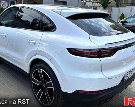 Белый Порше Каен, объемом двигателя 3 л и пробегом 65 тыс. км за 74899 $, фото 3 на Automoto.ua