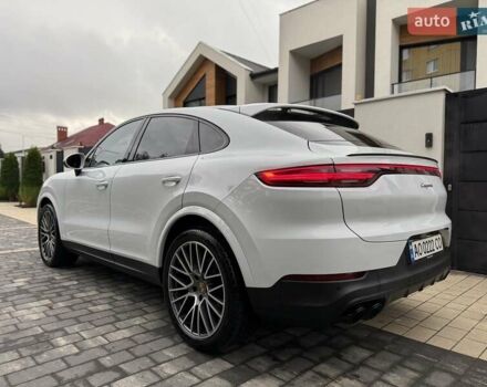 Білий Порше Cayenne, об'ємом двигуна 3 л та пробігом 37 тис. км за 90000 $, фото 2 на Automoto.ua