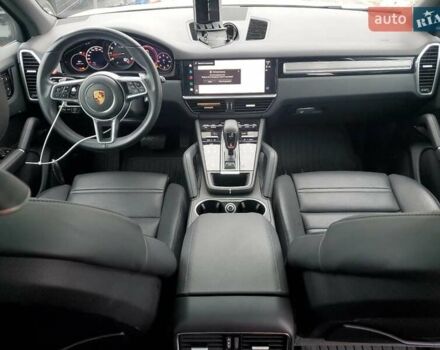 Білий Порше Cayenne, об'ємом двигуна 3 л та пробігом 42 тис. км за 22000 $, фото 7 на Automoto.ua