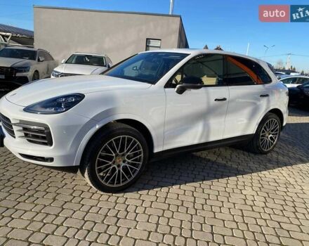 Білий Порше Cayenne, об'ємом двигуна 2.89 л та пробігом 32 тис. км за 83850 $, фото 3 на Automoto.ua