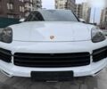 Білий Порше Cayenne, об'ємом двигуна 3 л та пробігом 2 тис. км за 116333 $, фото 1 на Automoto.ua