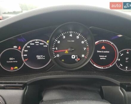 Білий Порше Cayenne, об'ємом двигуна 3 л та пробігом 42 тис. км за 22000 $, фото 8 на Automoto.ua