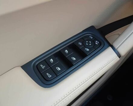 Білий Порше Cayenne, об'ємом двигуна 4 л та пробігом 14 тис. км за 49000 $, фото 7 на Automoto.ua