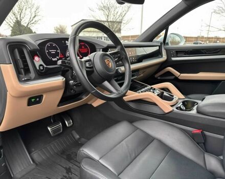 Білий Порше Cayenne, об'ємом двигуна 4 л та пробігом 29 тис. км за 49000 $, фото 7 на Automoto.ua